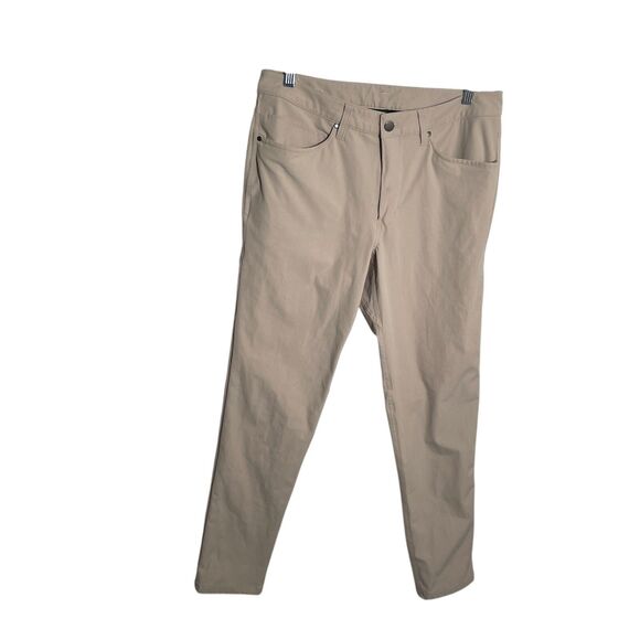 Lululemon ABC Pant Men's 32 Slim Beige Khaki Skinny Athletic Bottoms